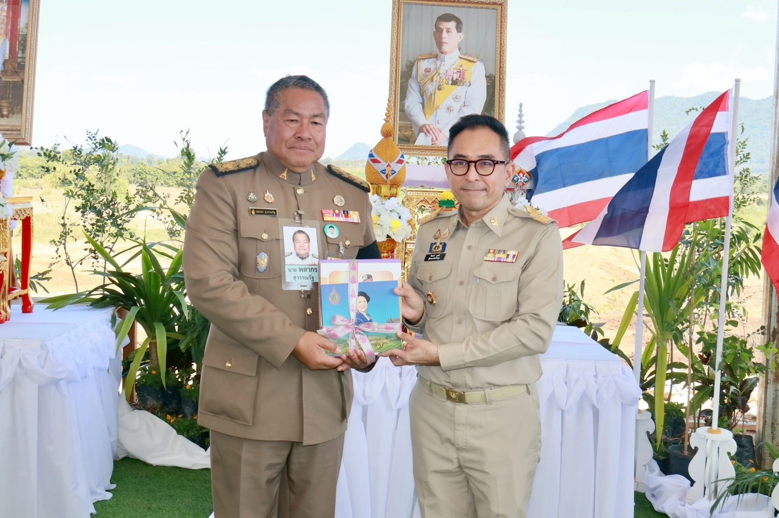 title - องคมนตรี ลงพื้นที่ติดตามและขับเคลื่อนโครงการอ่างเก็บน้ำห้วยจะกาอันเนื่องมาจากพระราชดำริ ตำบลแม่ลาน อำเภอลี้ จังหวัดลำพูน